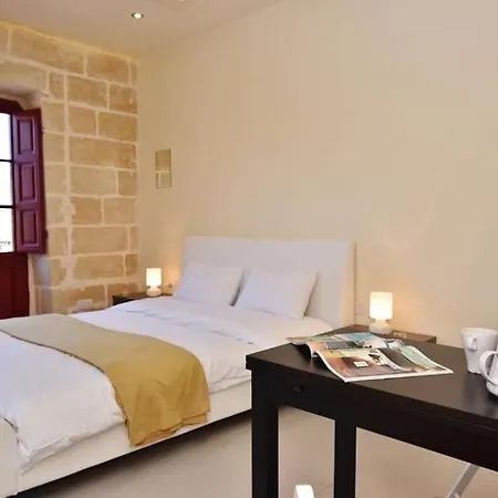 Apartamento Vallettastay - Lucky Star 302 *